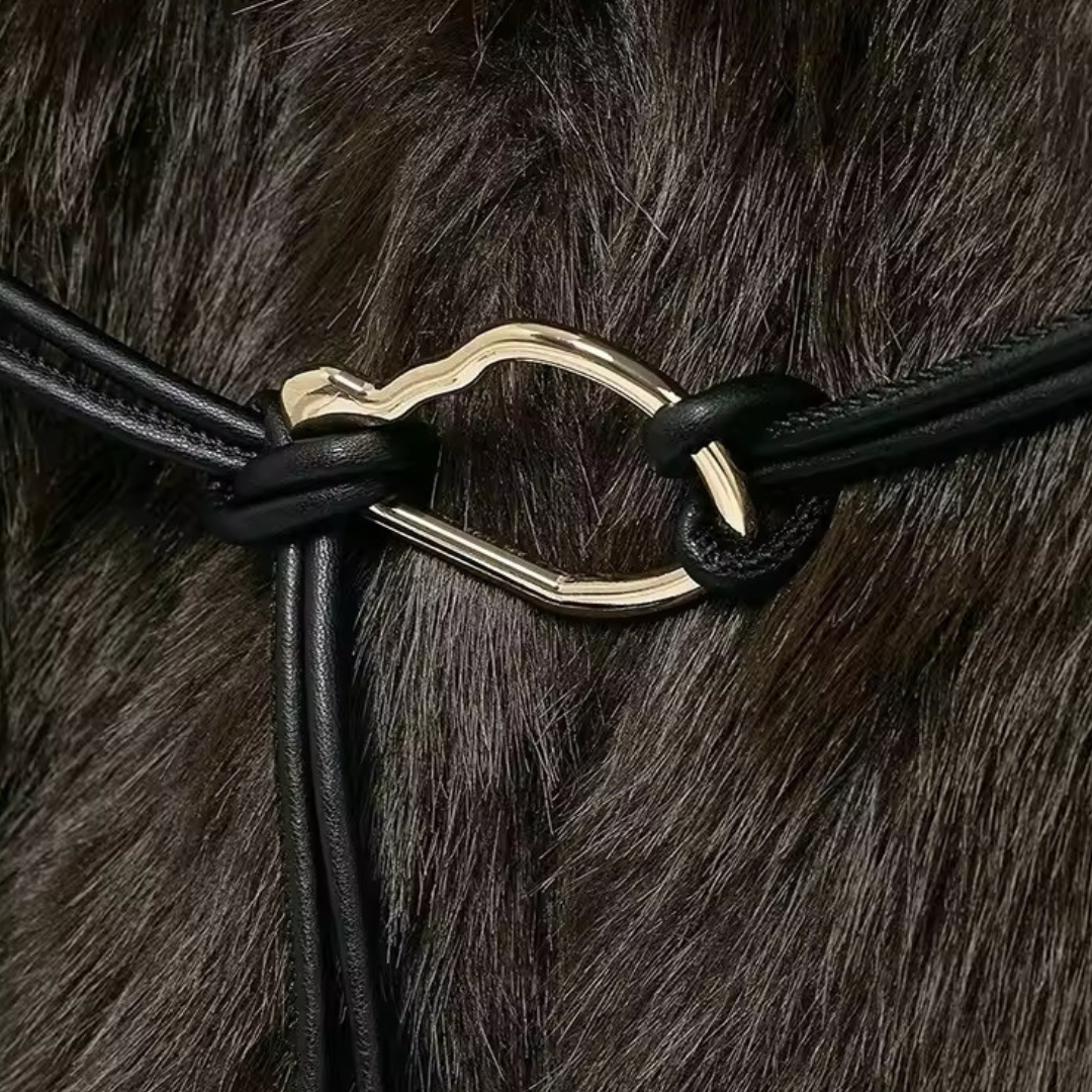 RETRO-CHIC KUNSTPELZ MANTEL - Ambres