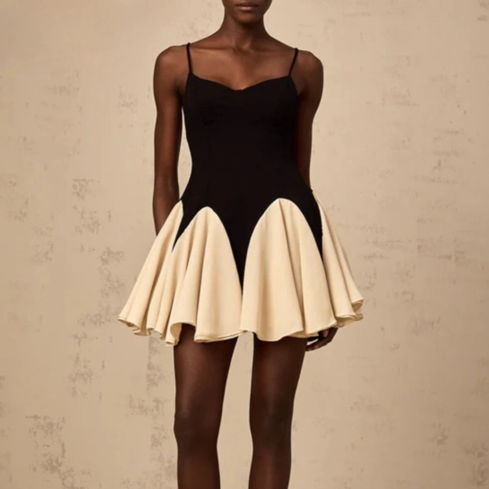 Elegantes Trägerkleie mit ausgestelltem Rock - Ambres