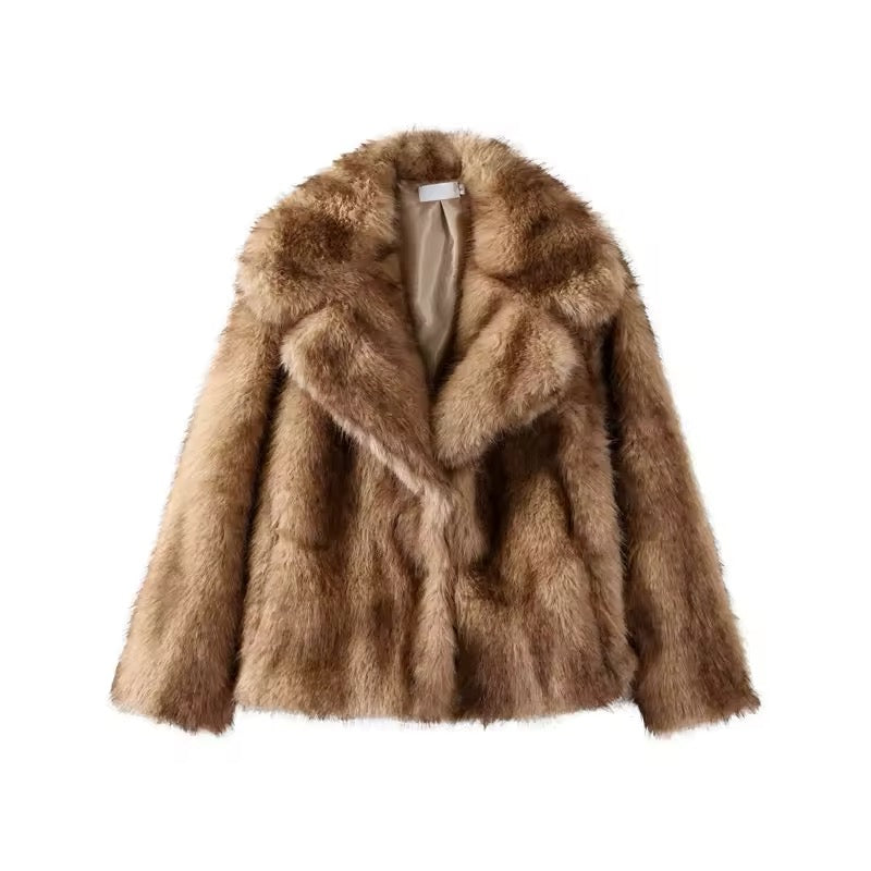 Vintage Luxe Mantel - Ambres