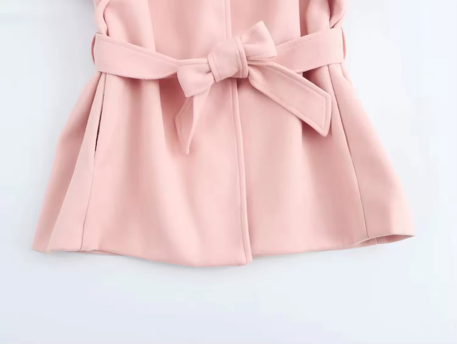 Rosé Elegance – Stylische Damenjacke - Ambres